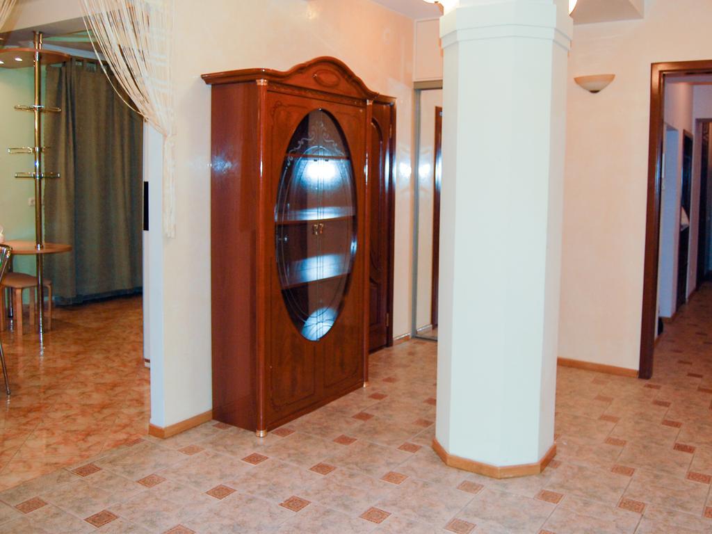 Like Hostel Kiev Ngoại thất bức ảnh